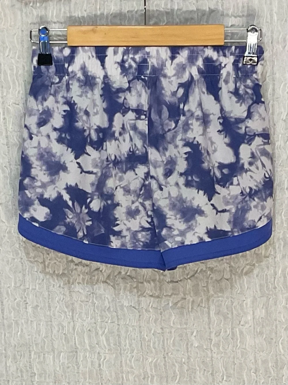 Champion Girls Large Blue Tie Dye Athletic Running Shorts Built-In Brief